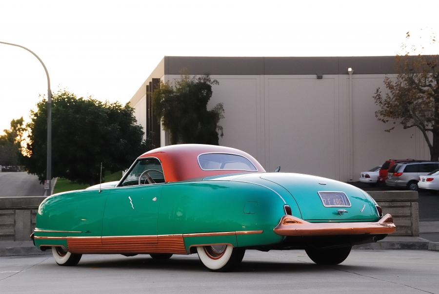  Chrysler Thunderbolt Concept Car 1940 года  (фото 24 из 51)